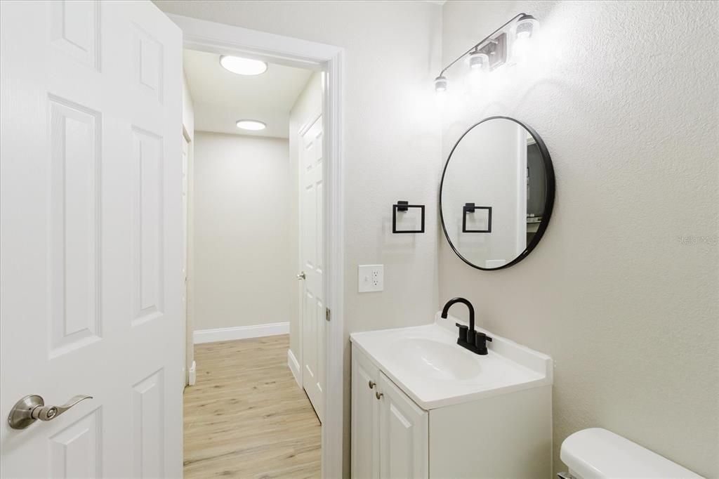 For Rent: $1,700 (3 beds, 2 baths, 2275 Square Feet)