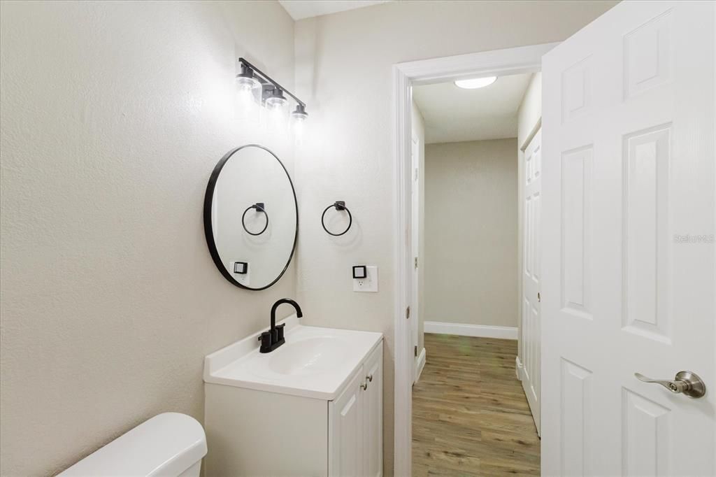 For Rent: $1,700 (3 beds, 2 baths, 2275 Square Feet)