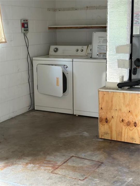 For Rent: $2,500 (3 beds, 2 baths, 1676 Square Feet)
