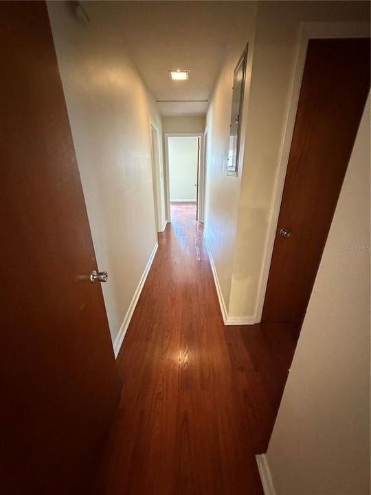 For Rent: $2,500 (3 beds, 2 baths, 1676 Square Feet)