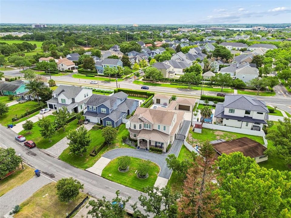 For Sale: $1,995,000 (4 beds, 3 baths, 3696 Square Feet)