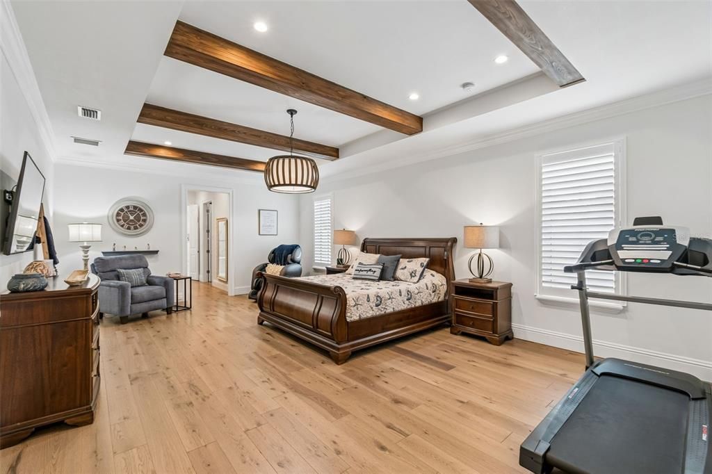 For Sale: $1,995,000 (4 beds, 3 baths, 3696 Square Feet)