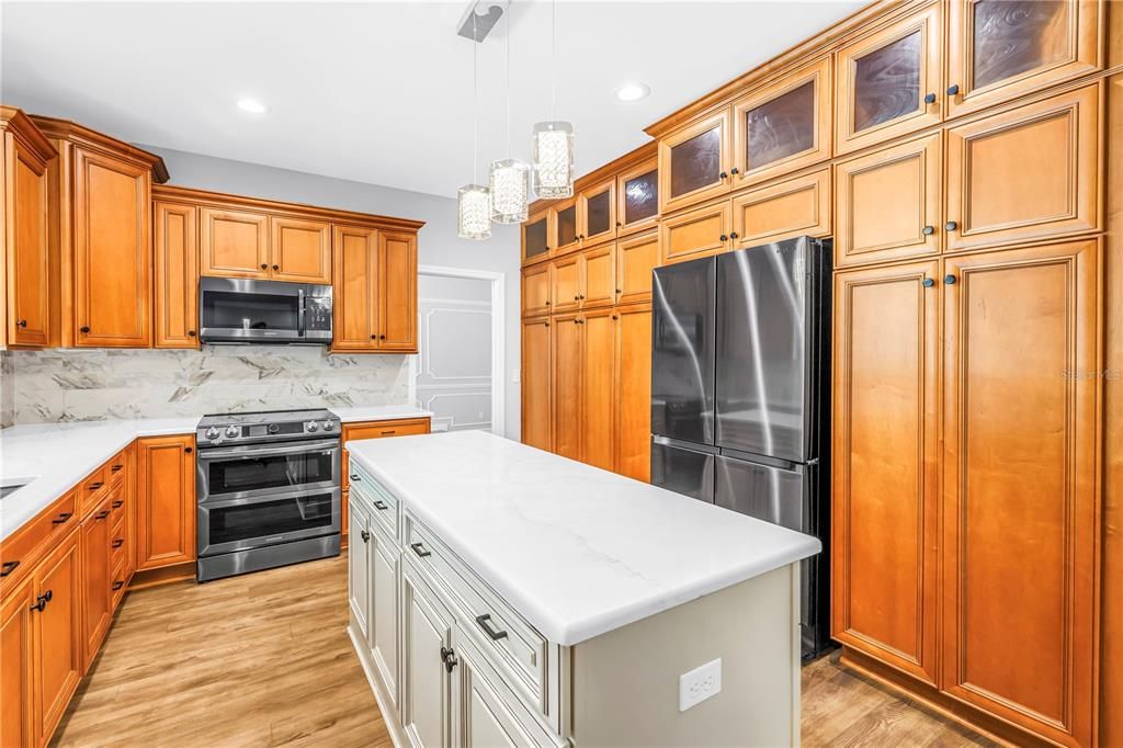 For Sale: $1,345,000 (4 beds, 3 baths, 3047 Square Feet)