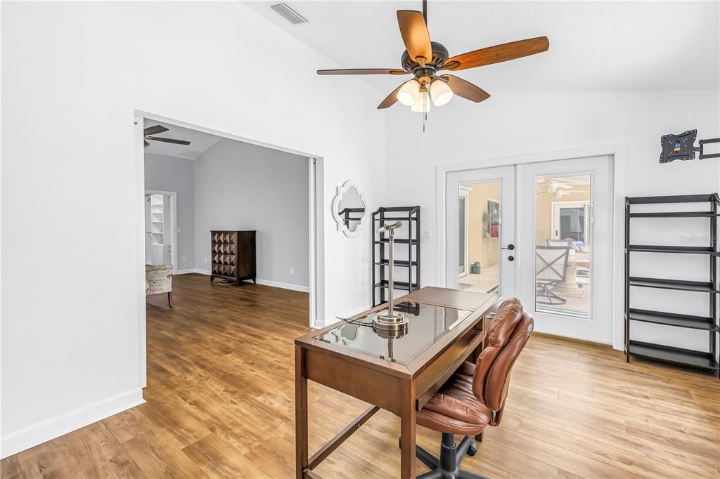 For Sale: $1,345,000 (4 beds, 3 baths, 3047 Square Feet)