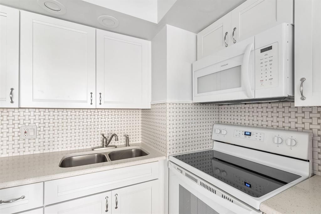 En Venta: $109,900 (1 camas, 1 baños, 780 Pies cuadrados)