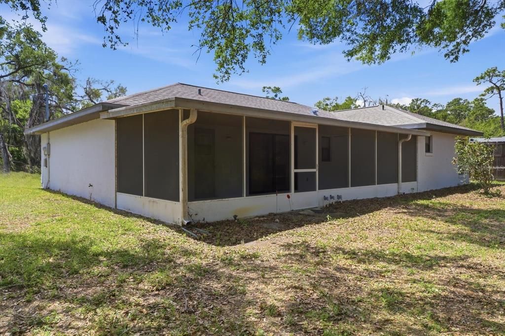 For Sale: $235,000 (3 beds, 2 baths, 1336 Square Feet)