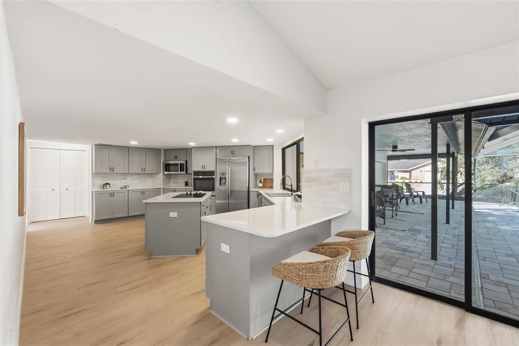 For Sale: $874,999 (4 beds, 2 baths, 2594 Square Feet)