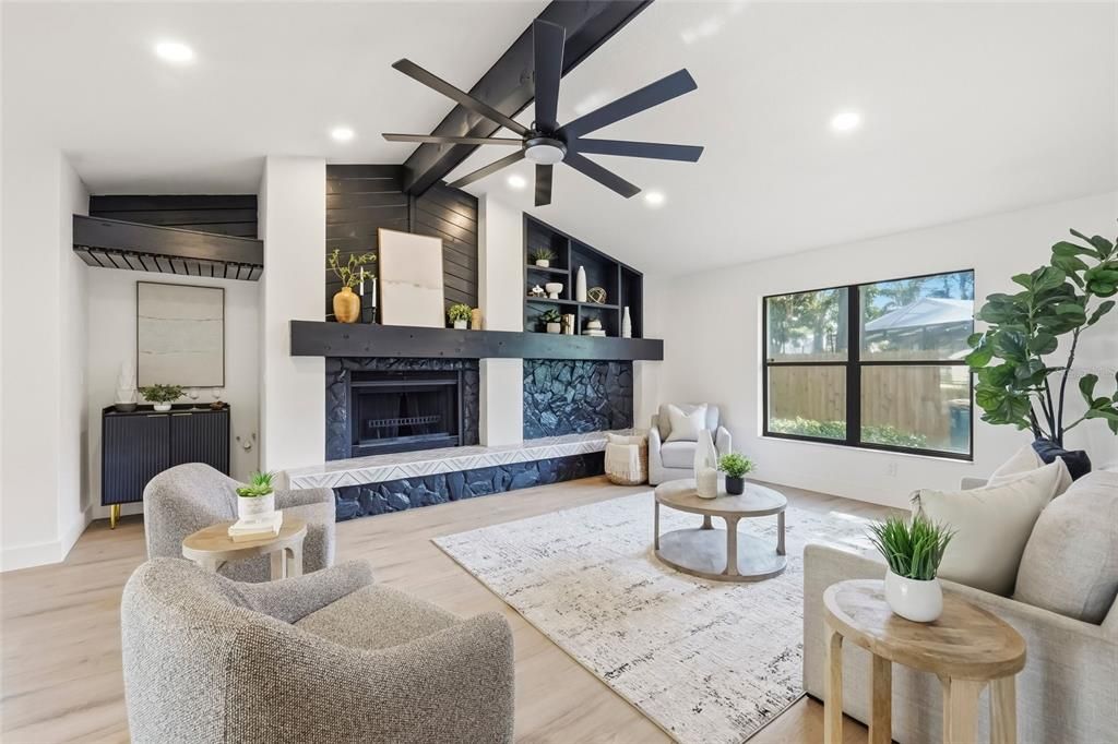 For Sale: $874,999 (4 beds, 2 baths, 2594 Square Feet)