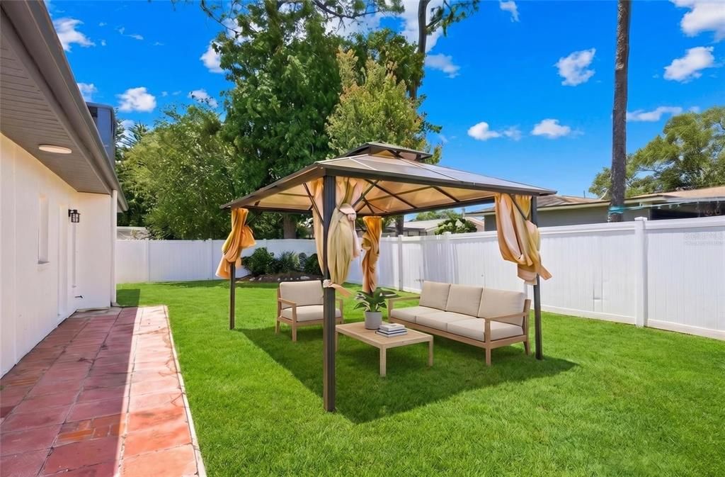 For Sale: $629,000 (4 beds, 3 baths, 1869 Square Feet)