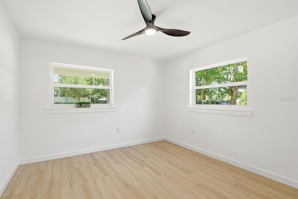 For Sale: $629,000 (4 beds, 3 baths, 1869 Square Feet)