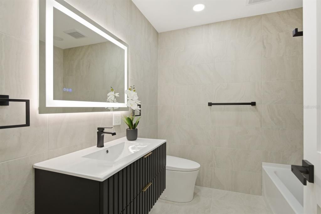 For Sale: $629,000 (4 beds, 3 baths, 1869 Square Feet)
