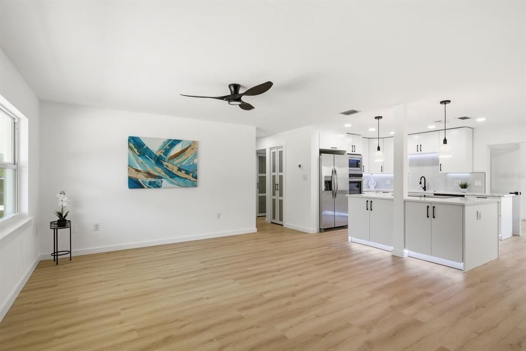 For Sale: $629,000 (4 beds, 3 baths, 1869 Square Feet)