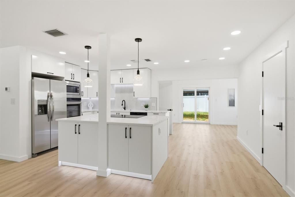 For Sale: $629,000 (4 beds, 3 baths, 1869 Square Feet)
