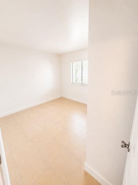 For Rent: $2,300 (3 beds, 2 baths, 1462 Square Feet)