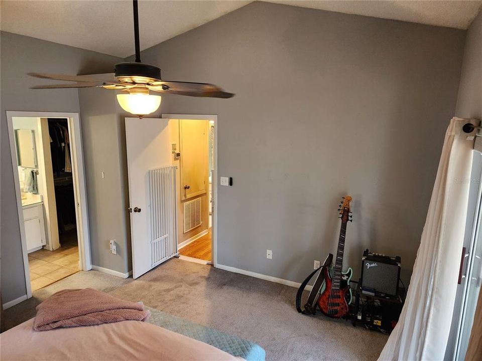 En Venta: $310,000 (2 camas, 2 baños, 1182 Pies cuadrados)