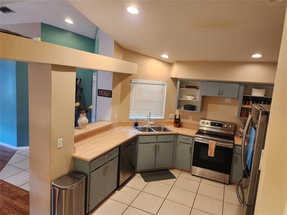 En Venta: $310,000 (2 camas, 2 baños, 1182 Pies cuadrados)