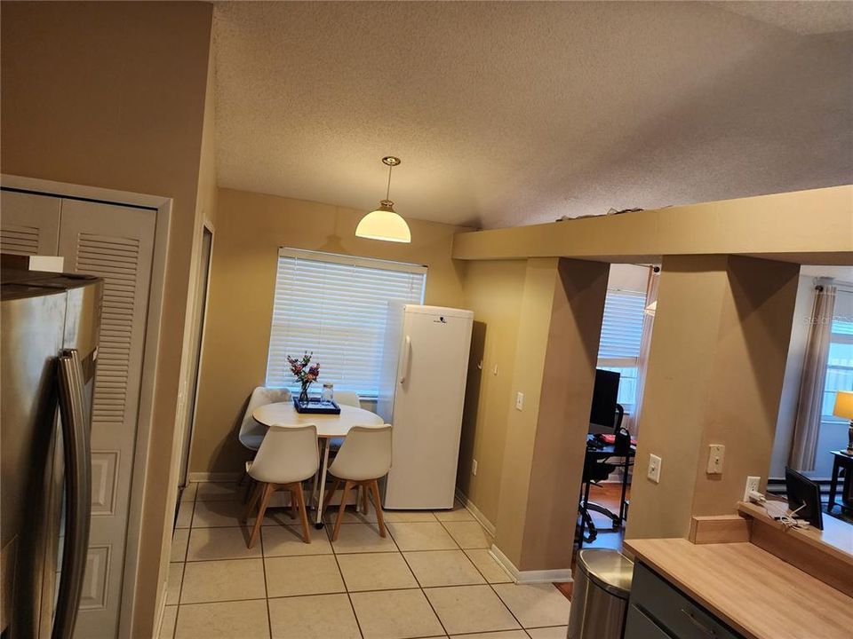 En Venta: $310,000 (2 camas, 2 baños, 1182 Pies cuadrados)