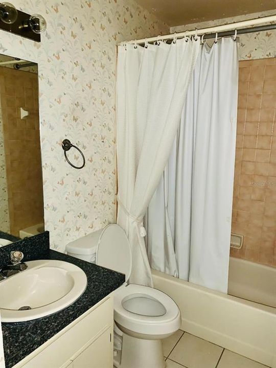 For Rent: $1,800 (2 beds, 2 baths, 1487 Square Feet)