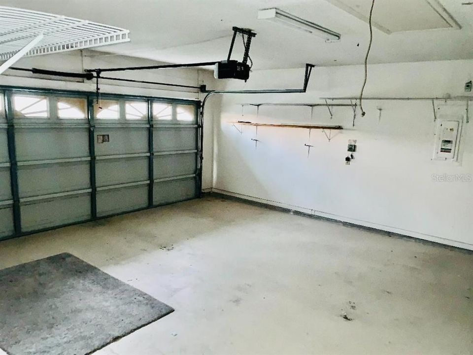 For Rent: $1,800 (2 beds, 2 baths, 1487 Square Feet)