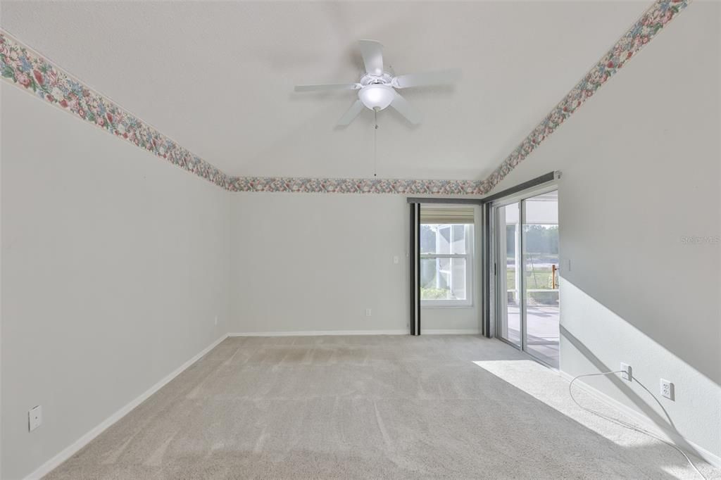 Active With Contract: $295,000 (3 beds, 2 baths, 1558 Square Feet)