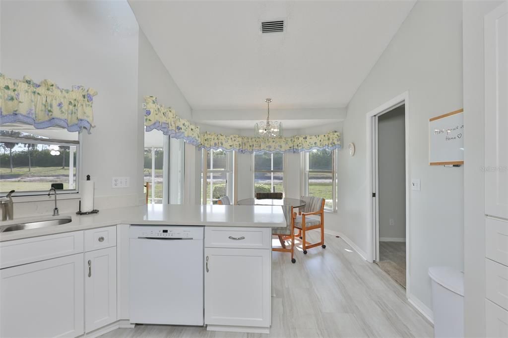 Active With Contract: $295,000 (3 beds, 2 baths, 1558 Square Feet)