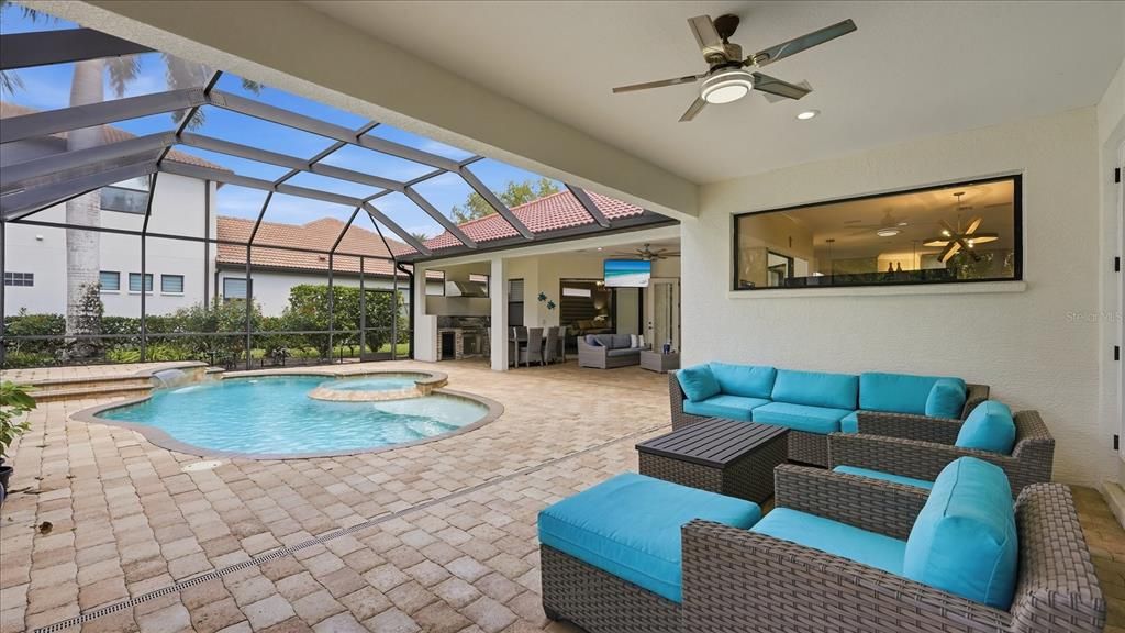 For Sale: $1,235,000 (5 beds, 4 baths, 3672 Square Feet)