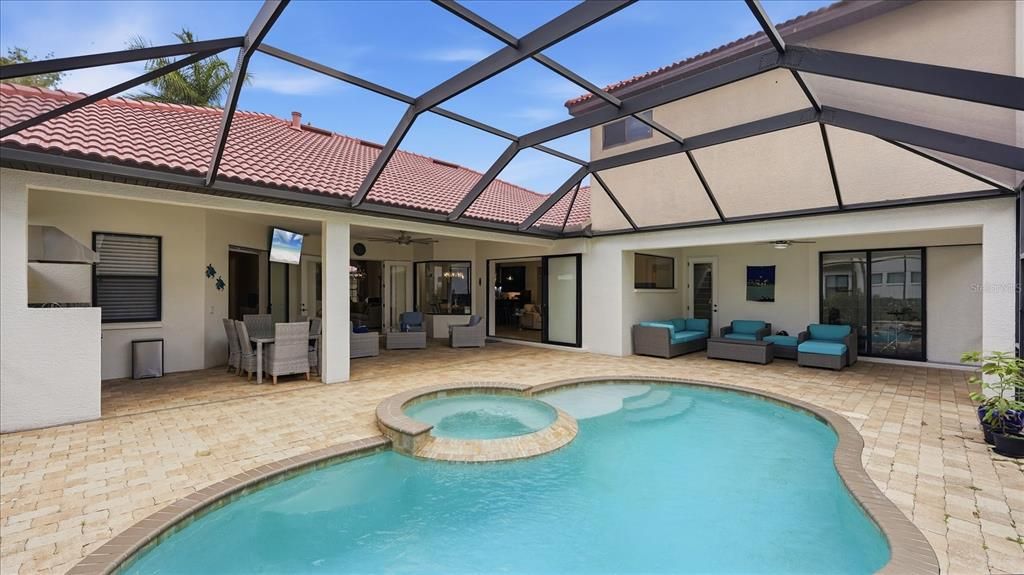 For Sale: $1,235,000 (5 beds, 4 baths, 3672 Square Feet)