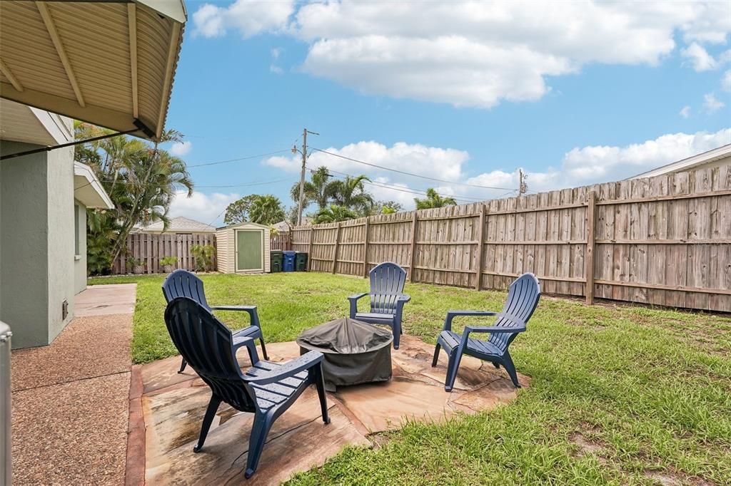 En Venta: $645,000 (2 camas, 2 baños, 2258 Pies cuadrados)