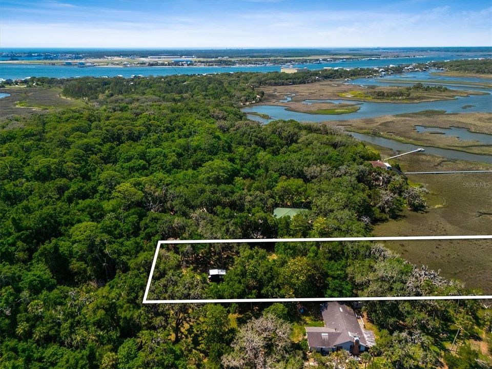 待售: $389,000 (1.41 acres)