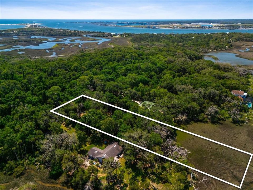 待售: $389,000 (1.41 acres)