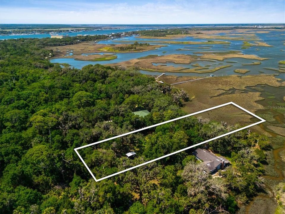 待售: $389,000 (1.41 acres)