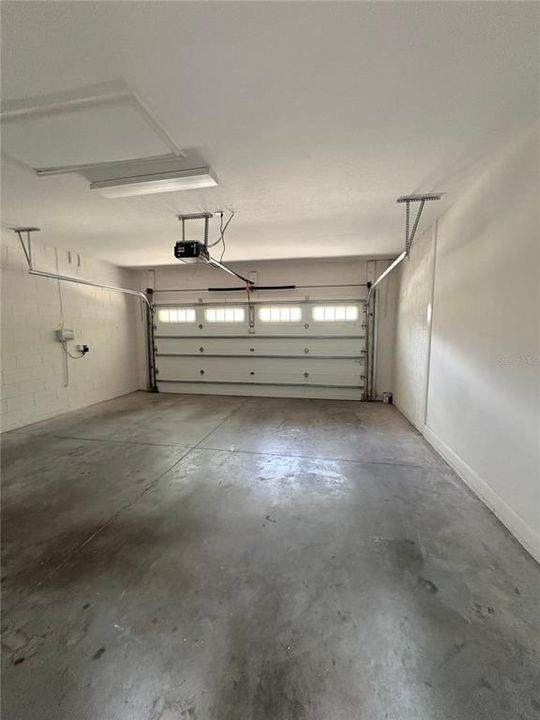 В аренду: $3,400 (4 спален, 2 ванн, 2665 Квадратных фут)