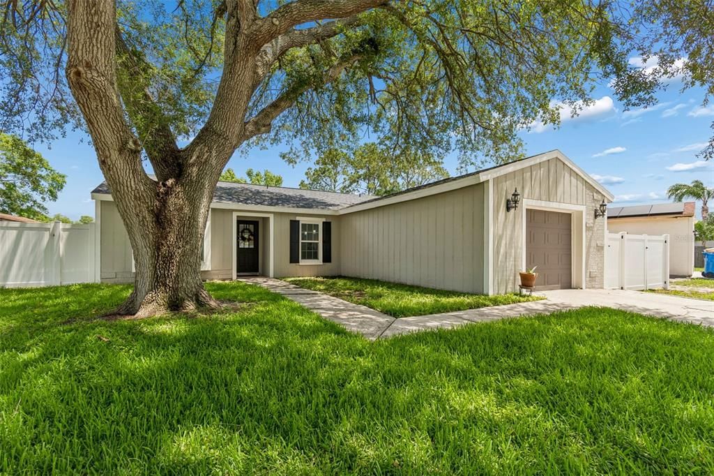 For Sale: $489,000 (3 beds, 2 baths, 1328 Square Feet)