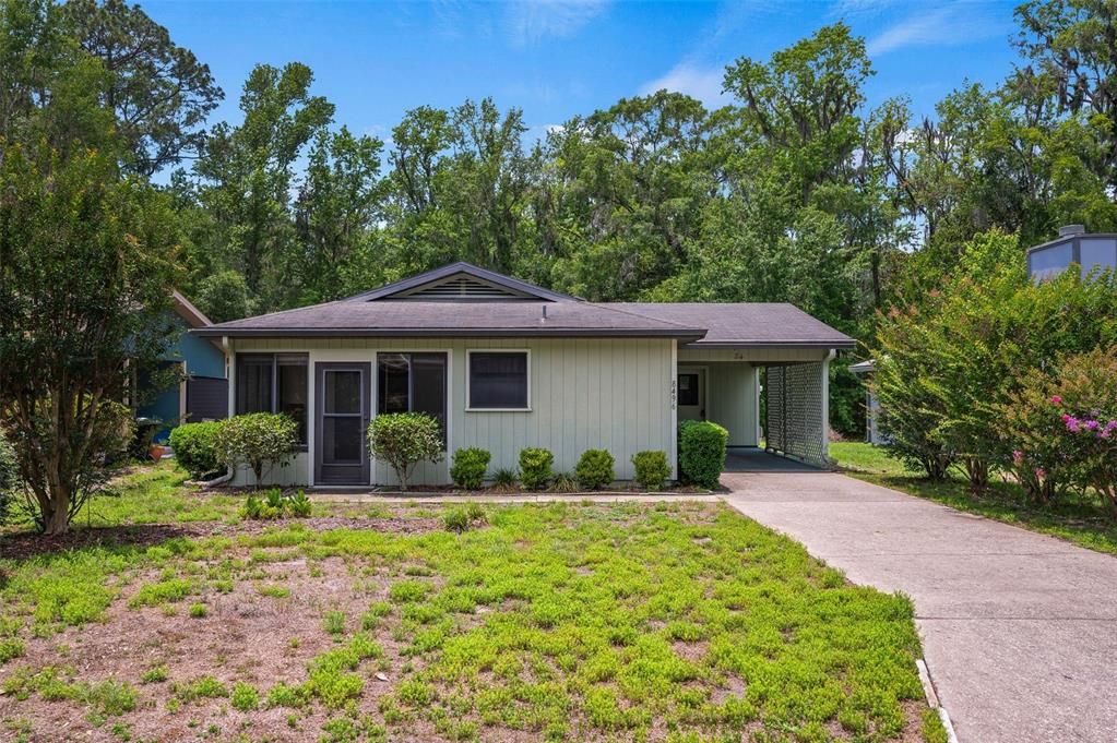 For Sale: $215,000 (2 beds, 2 baths, 1152 Square Feet)