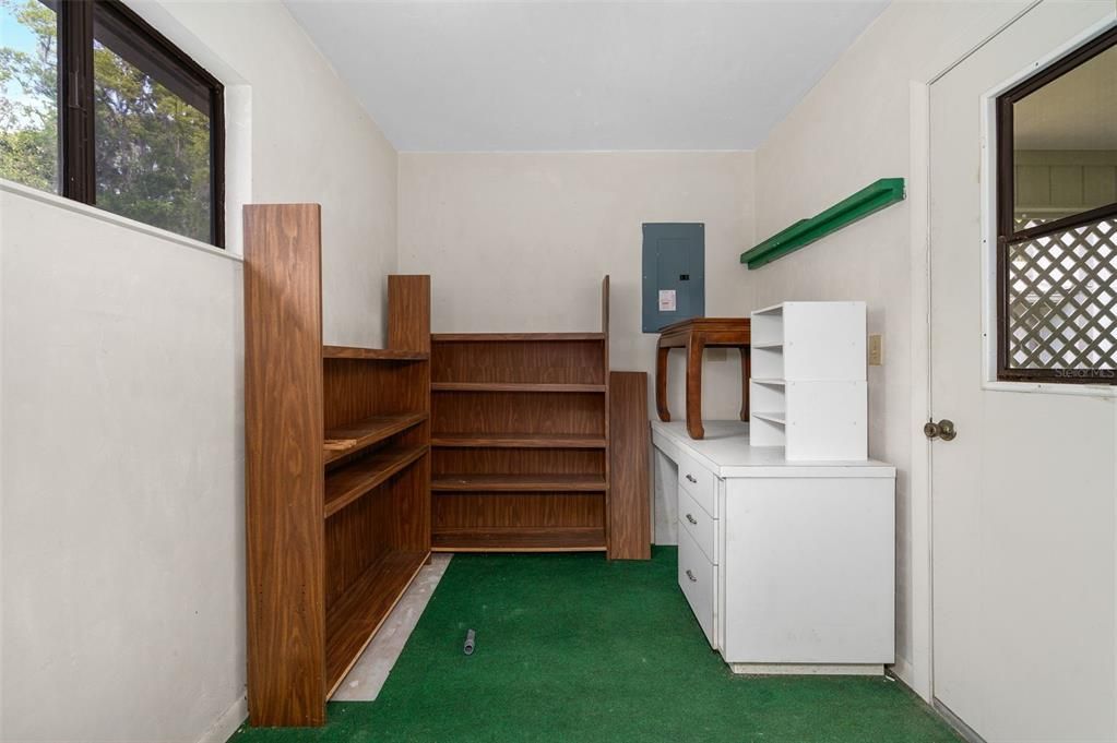 For Sale: $215,000 (2 beds, 2 baths, 1152 Square Feet)