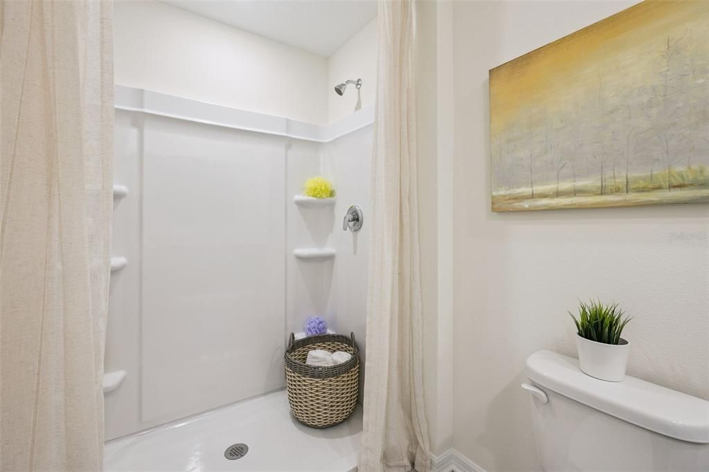 For Sale: $288,990 (4 beds, 2 baths, 1498 Square Feet)