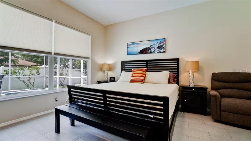 For Rent: $3,800 (3 beds, 2 baths, 1985 Square Feet)