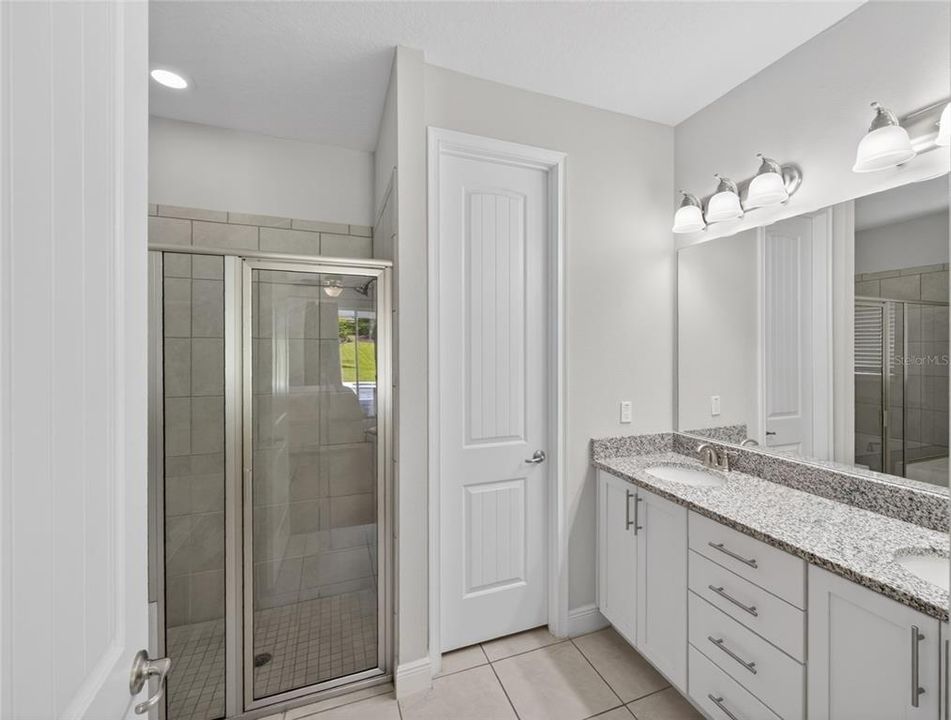 For Sale: $825,000 (8 beds, 6 baths, 3612 Square Feet)