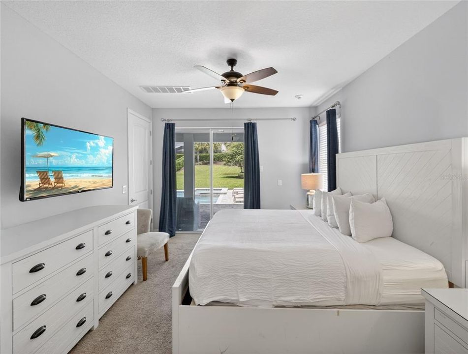 For Sale: $825,000 (8 beds, 6 baths, 3612 Square Feet)