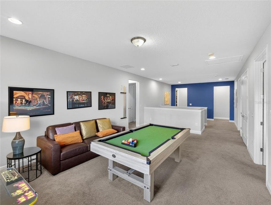 For Sale: $825,000 (8 beds, 6 baths, 3612 Square Feet)