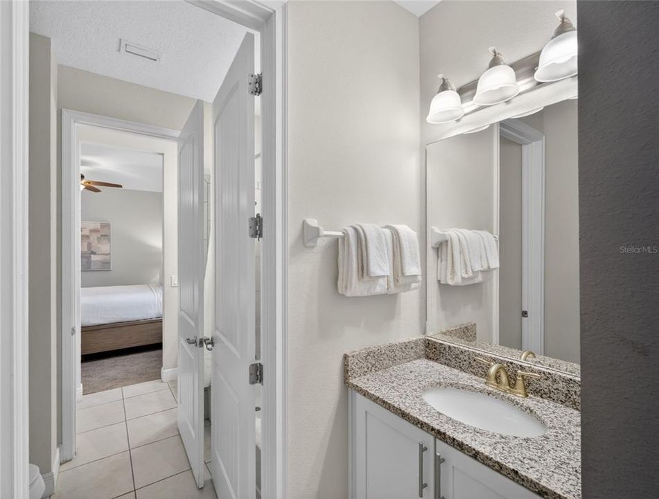 For Sale: $825,000 (8 beds, 6 baths, 3612 Square Feet)