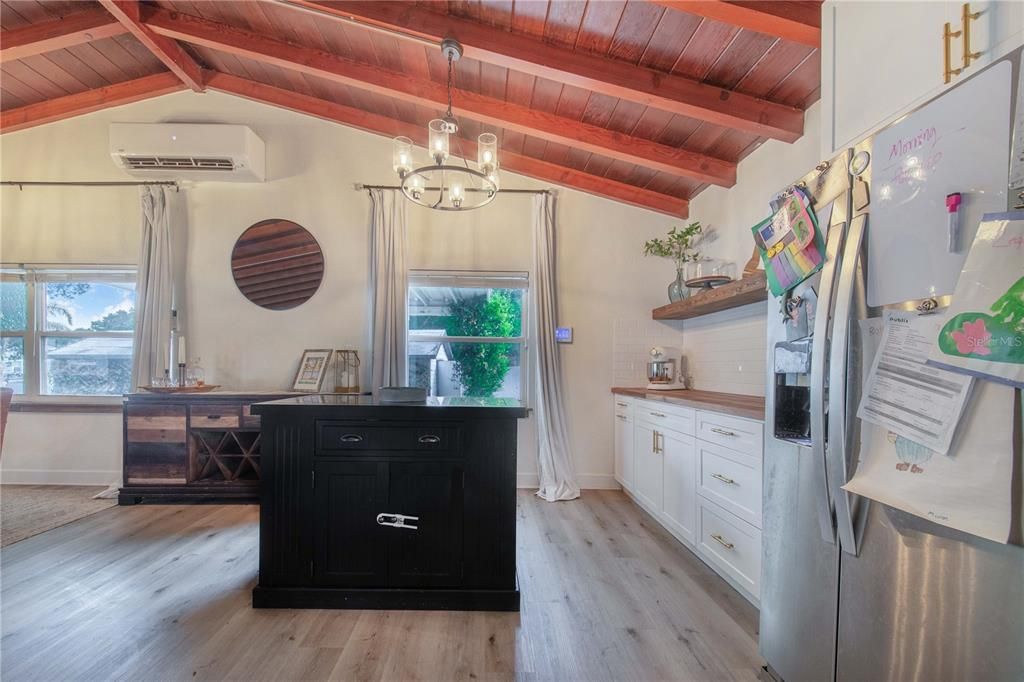 For Sale: $490,000 (4 beds, 2 baths, 2393 Square Feet)