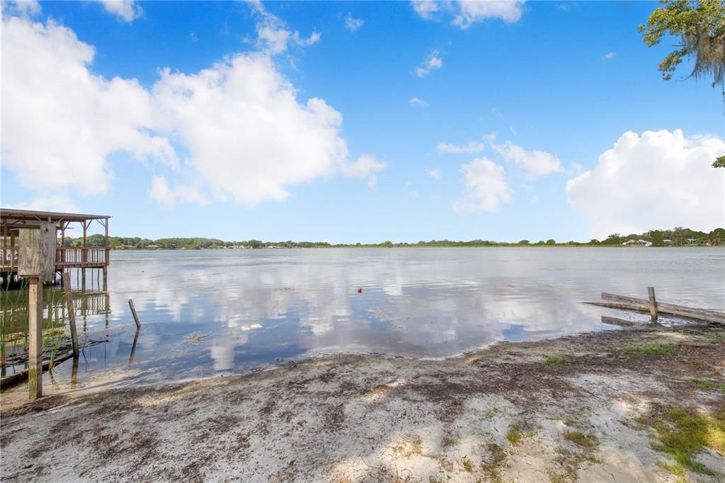 For Sale: $490,000 (4 beds, 2 baths, 2393 Square Feet)