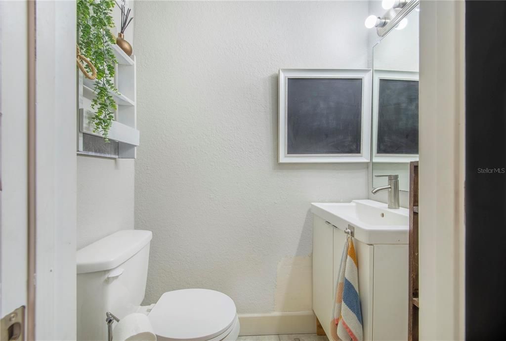 For Sale: $490,000 (4 beds, 2 baths, 2393 Square Feet)
