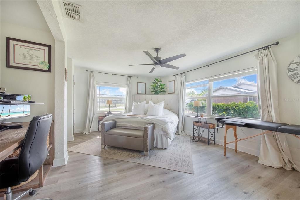 For Sale: $490,000 (4 beds, 2 baths, 2393 Square Feet)