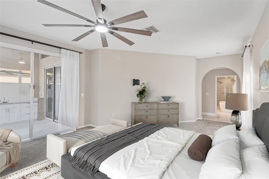 For Sale: $615,000 (3 beds, 2 baths, 2452 Square Feet)