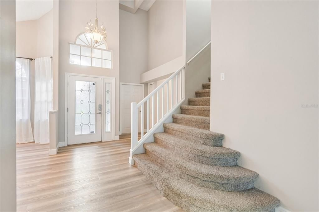 For Sale: $615,000 (3 beds, 2 baths, 2452 Square Feet)