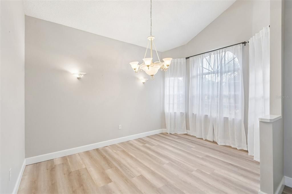 For Sale: $615,000 (3 beds, 2 baths, 2452 Square Feet)