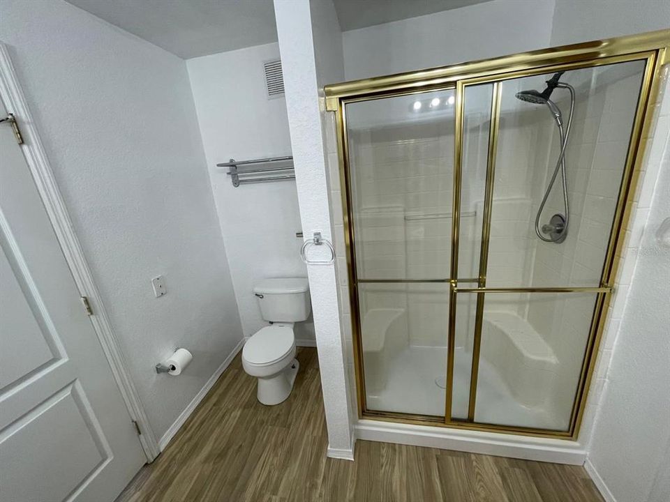 В аренду: $1,800 (3 спален, 2 ванн, 1431 Квадратных фут)