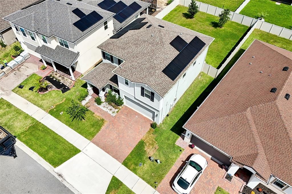 For Sale: $600,000 (4 beds, 2 baths, 2373 Square Feet)
